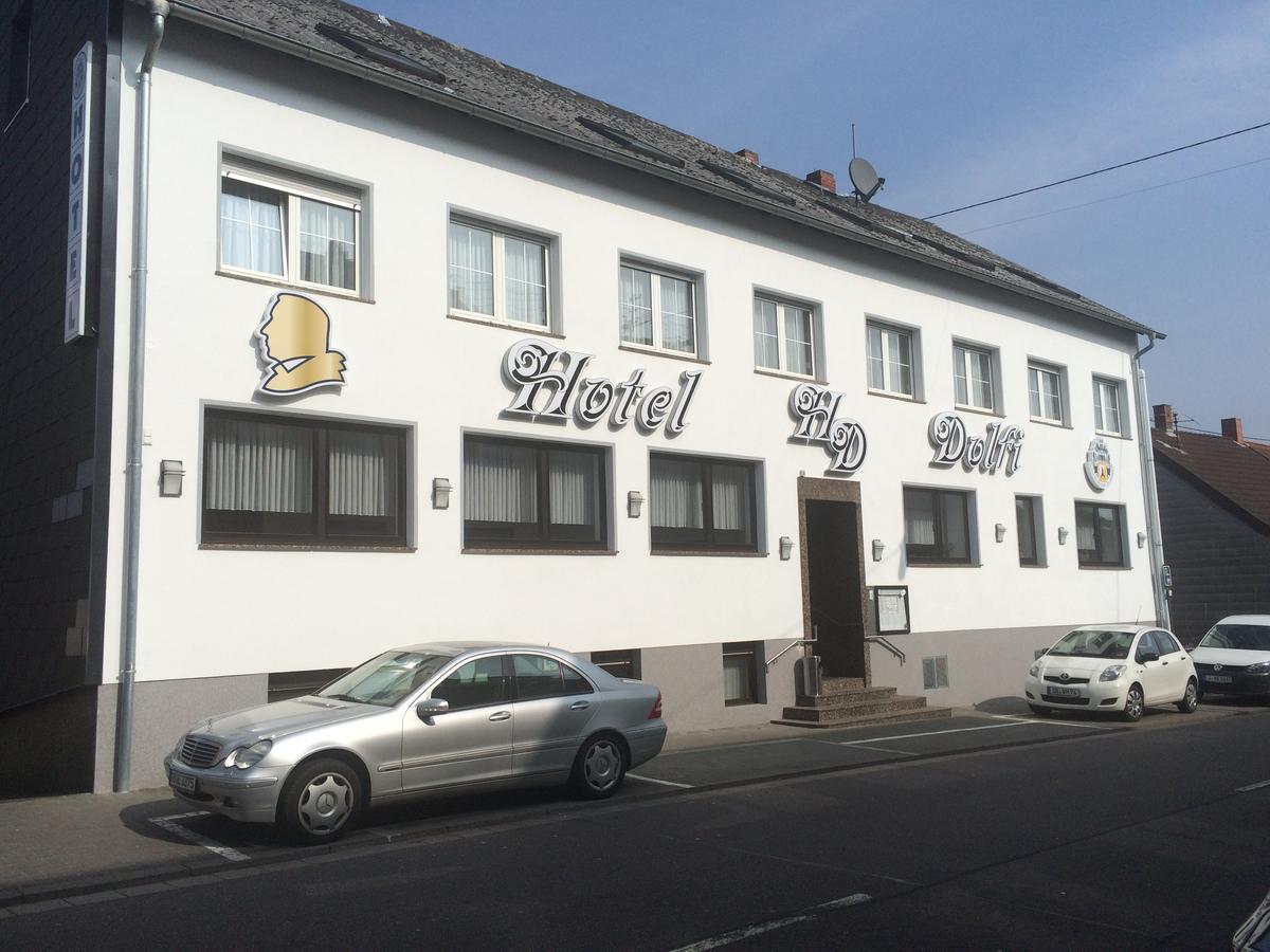 Dolfi Hotel & Restaurant Sulzbach  Экстерьер фото